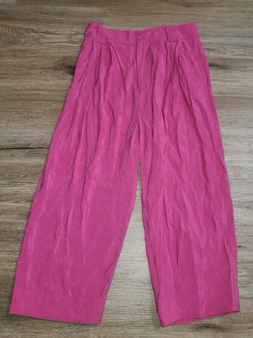 Anthropologie size 4 High Waisted Pleat Pants Wide leg Modal Lightweight satin